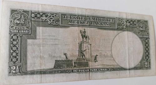 2.EMİSYON 1.TERTİP 2,5 İKİ BUÇUK TÜRK LİRASI SERİ A2 361045 NOLU NATÜREL ÇOK ÇOK TEMİZ KAĞIT PARA EN NADİRİ