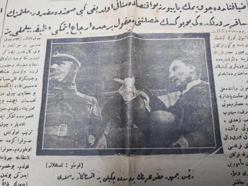 1925 İSTANBUL'UN KURTULUŞU KONULU ATATÜRK RESİMLİ OSMANLICA MİLLİYET GAZETESİ