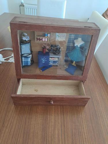 Terzi Dükkanı Temalı Çekmece