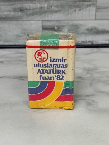 Antika Koleksiyonluk Nadir 1982 İzmir Uluslararası Atatürk Fuarı Sigarası - Açılmamış Sigara Paketi