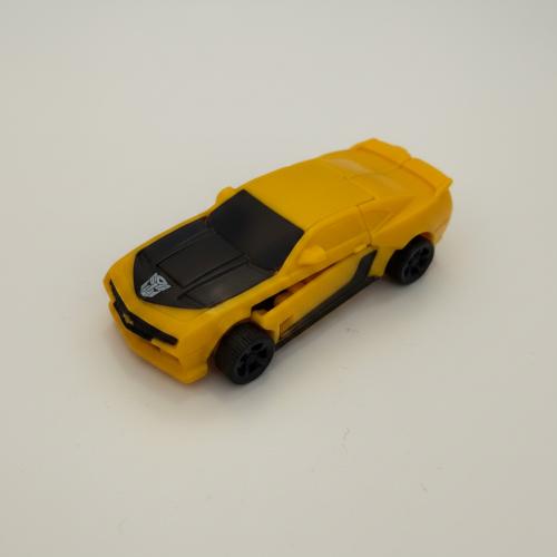 Transformers Movie Ultimate Bumblebee Figür