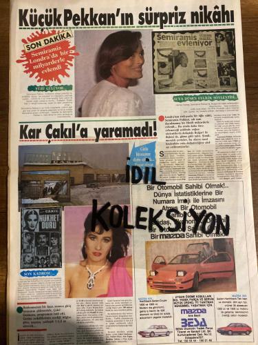 AYNA AKTÜELİTE VE MAGAZİN GAZETESİ - DOĞUM GÜNÜ HEDİYESİ (TURKİSH - NEWSPAPER) - 11 MART 1987 - SAYI : 5 - TAM TAKIM 8 SAYFADIR -Çeçilya-Semiramis Pekkan-Nükhet Duru-Ajda Pekkan-İbrahim Tatlıses-Neşe Aksoy-Cenk Koray-Sibel Ege-Hakkı Koşar-Tevfik Gelenbe-Sevim Gelenbe-Sibel Üzer-Ayşen Tekin-Şükran Sezer-Ali Altan-Erkan Özerman-Seyyal Taner-Meral Orhonsay-Bayram Kan-Nafize Göksel-Fatma Girik-Günay Girik-Ayşe Mine-Faik Zambak-Talat Bulut-Rezzan Akyazıcı-Şehnaz Dilan-Kemal Sunal-Nadya Smolik-İpek Pınar-Kar Çakıl’a yaramadı-Bunalıma düştü-Elini niye öptü-Şanssızlık yakasını bırakmıyor-Gülme antrenmanı-Karateye merak sardı-Hayırdır inşallah-Önce öpüldü sonra öptü-Yakaladık-Son Urfalı oldu-Kemal Sunal’la umutlandı-Mantar gibi-Gözünü ekrana dikti-Kral yokluğunda bolluğu-Bu adam taşıyor-Ali Sandıkçı-Süheyla Aracı-Mehmet Kesim-Dilek Süzen-Dr. Ahmet Üner-Sevgi Ferhangi-Dr. Faruk Bayülken-Arap turisti artık acenteler getirecek-Döner Gazino sahibini bekliyor-Alanya Dim Mağarası-Mağaranın sırrı-THY’