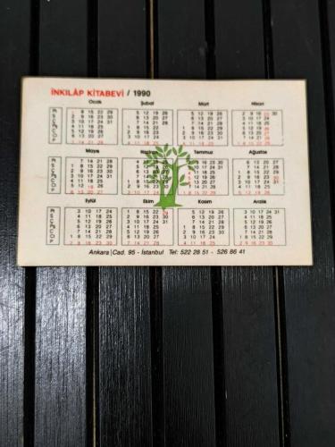 LOT.4 » İnkılap Kitabevi 1990 Cep Takvimi ve Büyük Klasikler Tanıtım Kartı Lot