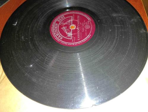 Sahibinin Sesi / Ispor Toto - Karadeniz Fantezisi / Celal Şahin ( 78 Devir TAŞ PLAK)