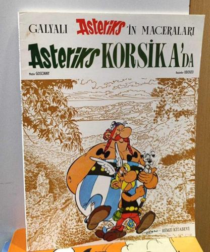 Asteriks 9 - Asteriks Korsika'da