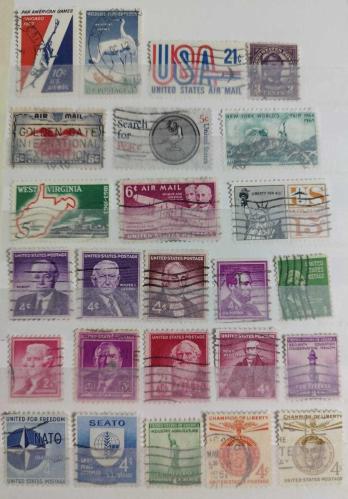 Orta Boy Defter İçerisinde Dünya Pulları Koleksiyonu - P15