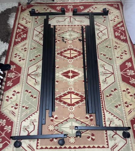 Demonte Tekerlekli Elbise Askılığı 2 Adet Yükseklik 156 cm Uzunluk 120 cm En 50 cm