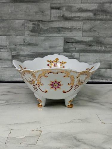 Antika Formunda, Altın Yaldızlı ve Floral Motifli Avrupa Porselen Sunumluk