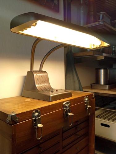 ANTİKA ART DECO OFİS ÇALIŞMA MASA LAMBASI FLEXARM - CHİCAGO 1940'LAR