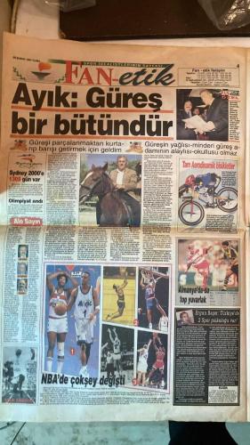 FANATİK SPOR GAZETESİ - TURKISH NEWSPAPER - DOĞUM GÜNÜ HEDİYESİ  - EKSİKSİZ TAM TAKIM GAZETE - 28 ŞUBAT 1997 - SAYI: 466 - RIDVAN DİLMEN - SERDAR BİLGİLİ - ALİ ŞEN - SERGEN - RECEP - ALPAY - HAGİ - HAKAN ŞÜKÜR - ILIE - ARİF - FATİH TERİM - BÜLENT - FETİ - CELAL GÜRCAN - AHMET SAN - BURHAN USLU - ENDİR ERKEK - ORHAN YILDIRIM - AYKUT AKICI - EROL DEMİRKOL - KARAÇAY - BU VATAN HEPİMİZİN - GERÇEK SPOR GAZETESİ - FANATİK - FANATİK FARKI - FUTBOLUMUZDA DEVRİM - DENİZLİ UMUT DOLU - HOLLANDA BASINI: TÜRKLER ŞAHANE - SİFO ZİRVE İÇİN İDDİALI - 2004 İÇİN ÇOK YOL KATETTİK - KARTAL’IN KUPA PROVASI: RAKİP ÇANAKKALE - ŞEN İMZA TÖRENİNDE GÜRLEDİ - FENER’DEN BÜYÜK KUPA - EKREM KURT VEFAT ETTİ - GERÇEK ŞOTA’YI BEN DE ÖZLEDİM - HIDDINK: KORKAKLAR - CİM BOM MICHAEL’I ÇAĞIRDI - FETİ’YE ÖZEL HAP GELİYOR - ÇEVRECİ GALATASARAY: 100 FİDAN DİKİLDİ - İKİNCİ KEZ HAKAN’SIZ - FLORYA YEŞİLLENDİ - DERNEKTE KONGRE - VEDAT’IN SAKATLIĞI NÜKSETTİ - TERİM İSTEDİ: ILIE OYNUYOR - GALATASARAY 6-1 KARAGÜMRÜK (ÖZEL MAÇ) - HOLL
