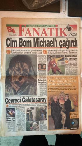 FANATİK SPOR GAZETESİ - TURKISH NEWSPAPER - DOĞUM GÜNÜ HEDİYESİ  - EKSİKSİZ TAM TAKIM GAZETE - 28 ŞUBAT 1997 - SAYI: 466 - RIDVAN DİLMEN - SERDAR BİLGİLİ - ALİ ŞEN - SERGEN - RECEP - ALPAY - HAGİ - HAKAN ŞÜKÜR - ILIE - ARİF - FATİH TERİM - BÜLENT - FETİ - CELAL GÜRCAN - AHMET SAN - BURHAN USLU - ENDİR ERKEK - ORHAN YILDIRIM - AYKUT AKICI - EROL DEMİRKOL - KARAÇAY - BU VATAN HEPİMİZİN - GERÇEK SPOR GAZETESİ - FANATİK - FANATİK FARKI - FUTBOLUMUZDA DEVRİM - DENİZLİ UMUT DOLU - HOLLANDA BASINI: TÜRKLER ŞAHANE - SİFO ZİRVE İÇİN İDDİALI - 2004 İÇİN ÇOK YOL KATETTİK - KARTAL’IN KUPA PROVASI: RAKİP ÇANAKKALE - ŞEN İMZA TÖRENİNDE GÜRLEDİ - FENER’DEN BÜYÜK KUPA - EKREM KURT VEFAT ETTİ - GERÇEK ŞOTA’YI BEN DE ÖZLEDİM - HIDDINK: KORKAKLAR - CİM BOM MICHAEL’I ÇAĞIRDI - FETİ’YE ÖZEL HAP GELİYOR - ÇEVRECİ GALATASARAY: 100 FİDAN DİKİLDİ - İKİNCİ KEZ HAKAN’SIZ - FLORYA YEŞİLLENDİ - DERNEKTE KONGRE - VEDAT’IN SAKATLIĞI NÜKSETTİ - TERİM İSTEDİ: ILIE OYNUYOR - GALATASARAY 6-1 KARAGÜMRÜK (ÖZEL MAÇ) - HOLL