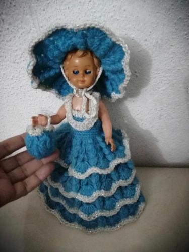 ÖRGÜ ELBİSELİ ANTİKA SELÜLOİT BEBEK UYUR, ÇOK GÜZEL BOY 23 cm