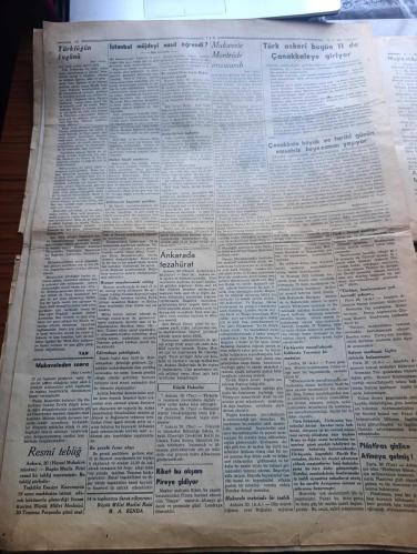 Tan Gazetesi - Turkish Newspaper - 21 Temmuz 1936 - Montrö zaferi mukavele gece imzalandı - gece saat 12 bütün millet ayakta vapurlar düdük çalıyor sokaklarda alkış sesleri yükseliyor halk zaferi kutluyor - büyük önderimiz Atatürk anafartalar'da G. İzzeddin ve Cevat Abbas'la beraber fotoğraf - Ordu bugün merasim ile Çanakkale'ye giriyor - Montrödeki merasim boğazlar zaferimiz dün altın kalemle imzalandı - İspanya'da dahili muharebe yazan Raif N. Meto - İspanya'da birçok şehirler yanıyor yüzlerce ölü var - Mussolini'nin beyanatı - Toy Çocuk yazan Burhan Felek - Bükreş radyosunda Nihat Esengin konseri Fotoğrafı - ilk olimpiyat kafilesi yola çıktı fotoğraflar - Atatürk Çanakkale muharebesi'ni anlatıyor - Ademle Havva yazan Burhan Cahit - Üç İstanbul yazan Mithat Cemal Yazı Dizisi - radyo programı - Sümerbank yerli mallar pazarları - Hasan acıbadem yağı kremi - Columbia elektrik pilleri ve bataryaları - Üsküdar Amerikan kız lisesi kayıtları başlamıştır - Maliye vekili Fuat Ağralı Ankarada