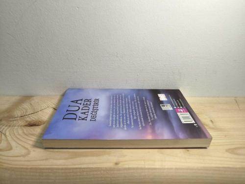 Dua Kader Değiştirir (Ayraçlı)