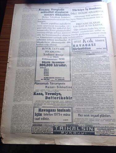 Hakimiyeti Milliye Gazetesi - Turkish Newspaper - 26 Kanunuevvel (Aralık) 1929 - gündelik Yunanistan'da yazan Siirt mebusu Mahmut Başmakale - tasarruf cemiyeti umumi Katip Rahmi Bey'in beyanatı - Türkiye İş bankası'nın ilk tasarruf günü - Hindistan müsteşarı Lord İrwing'e yapılan suikast - Resimli Ay mecmuası aleyhine dava açıldı -  Papalık hariciye nazırı Gasparri - Maryo Sera iflas etti - İş Bankası idare meclisi Siirt mebusu Mahmut Fotoğrafı - La Haye konferansı - kaza belediyeleri için program - Yaldız yazan Aka Gündüz Yazı Dizisi - Churchill'in tenkidatı - Türkiye İş Bankası öğle tatilini kaldırıyor - ucuz kok kömürü hava gazı şirketinde - Klemanso ile katibi fıkra - Hakimiyeti Milliye'nin bulmacaları - tasarrufa maniler şiir yazan Paşa Kazım - karikatür - Türkiye seyrisefain dairesinin 27 Kanunuevvel tarihinden 1 kanunisani tarihine kadar haftalık seyrüsefer programı -  Chevrolet - İş Bankası  pek kıymetli bir hatıra Gazi Mustafa Kemal Atatürk hazretleri teşrifi Fotoğrafı