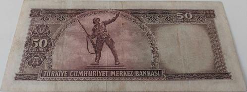 5.EMİSYON 1.TERTİP 50 TÜRK LİRASI SERİ C5 096310 SERİ NUMARALI KAĞIT PARA NATÜREL ÇOK ÇOK TEMİZ 2025 KATALOK DEĞERİ;1.250 DOLAR EN NADİRİ