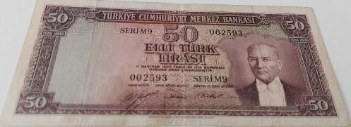 5.EMİSYON 2.TERTİP 50 TÜRK LİRASI SERİ M9 002593 SERİ NUMARALI KAĞIT PARA EN NADİRİ NATÜREL KONDİSYONUNDAKİ KATALOK DEĞERİ;1300 DOLAR ÇOK NADİR