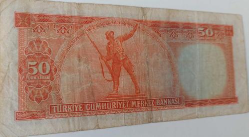 5.EMİSYON 2.TERTİP 50 TÜRK LİRASI SERİ M3 043943 SERİ NUMARALI KAĞIT PARA EN NADİRİ NATÜREL KONDİSYONUNDAKİ KATALOK DEĞERİ;900 DOLAR ÇOK NADİR