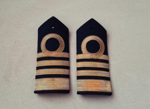 İKİNCİ DÜNYA SAVAŞI KANADA KRALİYE DONANMASI ASKERİ ADMİRAL - AMİRAL RÜTBESİ - ROZET - MADALYA C4933