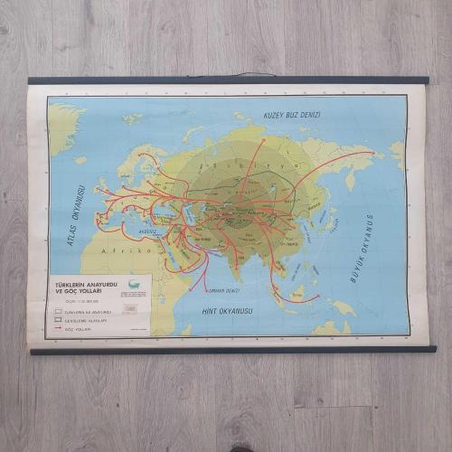 Türklerin Anayurdu ve Göç Yolları / Önlü Arkalı Harita