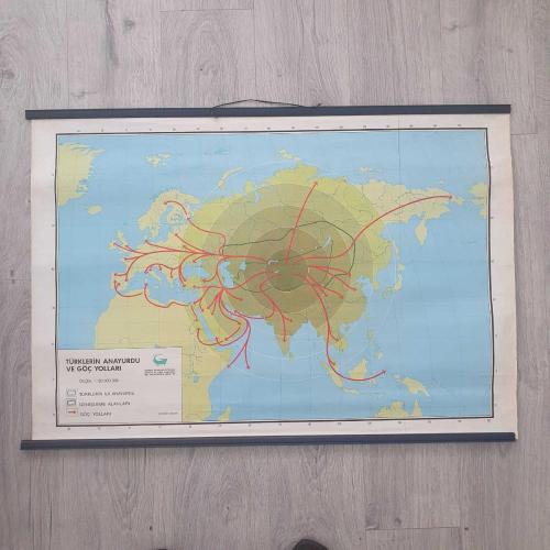 Türklerin Anayurdu ve Göç Yolları / Önlü Arkalı Harita