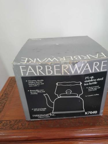 Vintage Farberware K7040 Paslanmaz Çelik Çaydanlik 2.5 kutulu