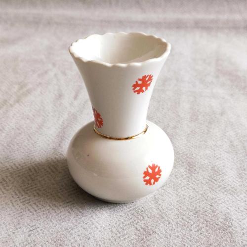 Sümerbank Porselen Kar Tanesi Desenli Mini Boy Vazo