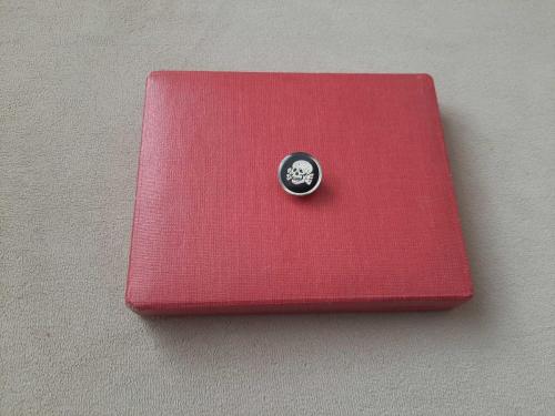 İKİNCİ DÜNYA SAVAŞI ALMANYA - NAZİ ASKERİ KURU KAFA ROZETİ - MADALYA C5012