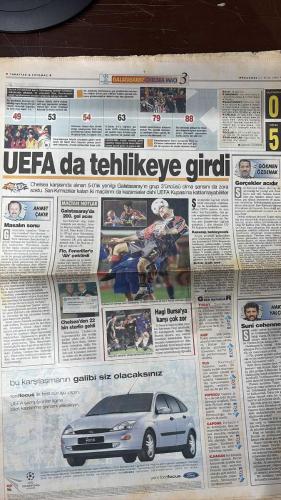 FOTOMAÇ SPOR GAZETESİ - TURKISH NEWSPAPER - DOĞUM GÜNÜ HEDİYESİ  - EKSİKSİZ TAM TAKIM GAZETE -21 EKİM 1999  HASMET BABAOĞLU - ERHAN ONAL - GÖKMEN ÖZDENAK - AHMET ÇAKIR - HAKKI YALÇIN - LEVENT TÜZEMEN - KAYA ÇİLİNGİROĞLU - VITOR MELO PEREIRA - FATİH TERİM - MEHMET CANSUN - ALİ DÜRÜST - GIANLUCA VIALLI  TARAFTAR - RÜYANIN ACI SONU - SPOR SEVGİ BARIŞ VE DOSTLUKTUR - 23 YIL SONRA HEZİMET - NEDİR BU? - BURAYA KADAR - GERÇEKLER ACI - BİR BİLET 100 MİLYON LİRA - İNANAMIYORLAR - MASALIN SONU - SUNİ CEHENNEM - YÜREKSİZLİK - ŞEREFLİ YENİLGİ - FUTBOLDA KALİTE VARDIR - TERİM ACI KONUŞTU - GÜCÜMÜZ BU KADAR - HEPİMİZ KAHROLDUK  GALATASARAY 0 - 5 CHELSEA   - GALATASARAY  CHELSEA  HERTHA BERLİN  MILAN