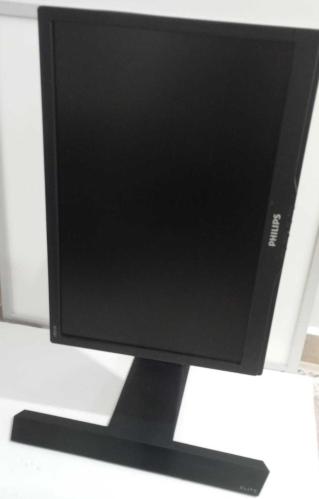 ViewSonic 27” Ergonomik 10 cm VESA Monitör Ayak Standı (Pivot , Vidalar dahil , İkinci El)