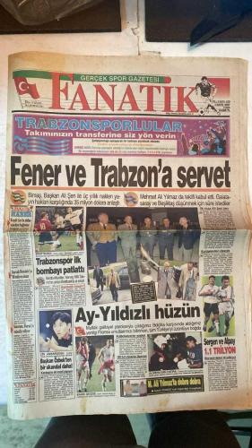 FANATİK SPOR GAZETESİ - TURKISH NEWSPAPER - DOĞUM GÜNÜ HEDİYESİ  - EKSİKSİZ TAM TAKIM GAZETE - 2 MAYIS 1997 - SAYI: 529 - MEHMET ALİ YILMAZ - ALİ ŞEN - SÜLEYMAN SEBA - İSMET TONGO - NACİ YALINKILIÇ - RAHMAN SAĞIROĞLU - GERÇEK SPOR GAZETESİ - FANATİK - TRABZONSPORLULAR - FENER VE TRABZON'A SERVET - BRATTBAKK - BARCA RONALDO BOMBASI - SAMSUN BURSA'YI MİSAFİR EDİYOR - ÇİN AMBARGOSU - BAŞKAN ÖZBEK'TEN SKANDAL - DEV ZİRVE - AY-YILDIZLI HÜZÜN - KAHIR GECESİ - FUTBOLSEVERLER ŞAŞKIN - OLIVIERA'DAN HATIRA - M. ALİ YILMAZ'LA DOBRA DOBRA - SERGEN VE ALPAY 1.1 TRİLYON - TESELLİ - TÜRKİYE'NİN GÖZYAŞLARI - UMUDUMUZ KALMADI - BERRAK DENİZE DENİZLİ RENGİ - İSTİFA GÜNDEMDE YOK - OLIVEIRA BELÇİKA'YI YENİDEN YÜKSELTTİ - HOLLANDA GALİBİYETİ TESADÜF - DENİZLİ'YE TAM DESTEK - TÜRKİYE - BELÇİKA - SAMSUNSPOR - BURSASPOR - TRABZONSPOR - GALATASARAY - BEŞİKTAŞ - FENERBAHÇE - TÜRKİYE 1-3 BELÇİKA - SAMSUNSPOR VS BURSASPOR (SKOR BELİRTİLMEMİŞ)