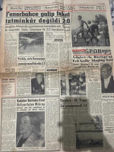 YENİ İSTANBUL GAZETESİ - DOĞUM GÜNÜ HEDİYESİ (TURKISH NEWSPAPPER) - 29 OCAK 1953 - SADECE DÖRT SAYFADIR -Mountbatten-Theodor Körner-Habib Edib-Robertson-Neyzen Tevfik-Faik Baysal-Fikret Arıt-Ayşe Nur-Hüseyin Avni Şanda-YENİ İSTANBUL-Atina görüşmeleri dün nihayet buldu-General Robertson dün İzmir’e geldi-İslâm âleminde kadın-Mısır ve Sudan Mukaddes Cihad ilan etmeye hazır-Neyzen Tevfik’i dün kaybettik-Empress of Canada transatlantiği böyle yanıyor-Büyük kardeşim Atatürk-ŞEHİR HABERLERİ-Eski hamam eski tas-Ustaoğlu’nun açtığı her iki davaya da dün bakıldı-Necip Fazıl nihayet dün Malatya’ya gönderildi-Ticaret Filomuzda denizde can ve mal emniyeti-Küçük insanlar-SPOR-Fenerbahçenin Adaletle beraberlik sebebi nedir-Edebiyatımız ve Realite Davası-İstanbulda kaç çeşit vasıta var-Türk filmciliğinin davaları nelerdir-Japon takımı hakkında malumat-Basketbolda İstanbul Kız Lisesi şampiyon-Suni böbrekli çocuk dün öldü-Bir boksör öldü-Selanik Bankasının-İstanbulda 12 nci Hukuk Yargıçlığından-Denizli