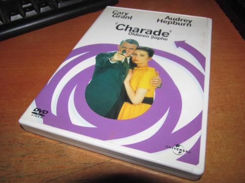CHARADE  ÖLDÜREN ŞÜPHE   DVD
