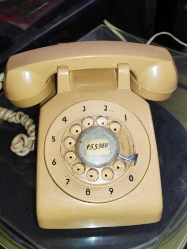 20425-80 Lİ YILLAR NORTHERN KREM RENK ÇEVİRMELİ TELEFON