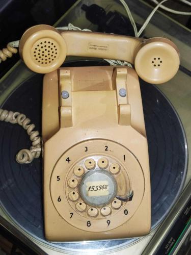 20425-80 Lİ YILLAR NORTHERN KREM RENK ÇEVİRMELİ TELEFON