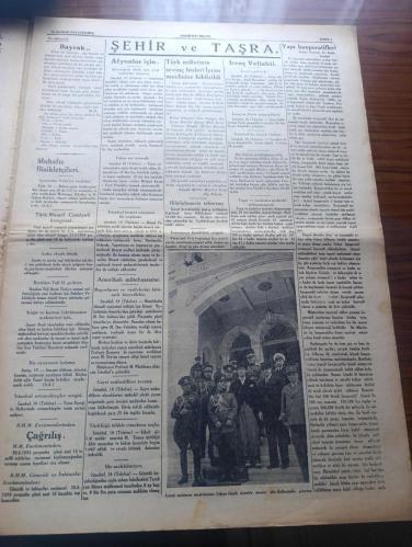 Hakimiyeti Milliye Gazetesi - Turkish Newspaper - 20 Haziran 1934 - İran Şahinşahı hazretlerinin Ankara'da geçirdikleri dördüncü gün - İran şahı Dün halkevinde tertip edilen öz soy piyesini Gazi Mustafa Kemal Atatürk hazretleri ile beraber seyrettiler Fotoğrafı - İsmetpaşa kız enstitüsü'nde  muallimler Şahinşah hazretlerine takdim edildi fotoğraf - Öz soy piyesinden bir sahne fotoğraf - Amerika'nın alacakları - Hitler Mussolini'yi berline davet etti - Japonya ve Sovyetler hakkında - muhafız bisikletçileri Urfa'ya vardılar - memleket postası - Roman insanlığın hali yazan Andre Malro Yazı Dizisi - iktisadi bakımından İran - Şahinşah hazretlerinin saraylarının kapısı Fotoğrafı - Tahran'da Milli meclis binası Fotoğrafı - Bizim Akdeniz yazan Falih Rıfkı Atay - gece yarısı kulübü Clive Brook tarafından - ben fahişe miyim filmi yeni sinemada - 20000 senelik kürek mahkumları filmi kulüp sinemasında - teyyare piyangosu büyük ikramiye 50000 liradır -  On Yıl şapka