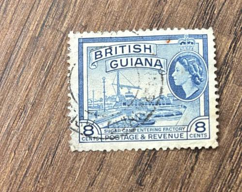 Kenya - Uganda - Tanzanya Pulu - Kenya - Uganda -Tanganyika Stamp -Postadan Geçmiş Pul Filateli - Damgalı -  Kenya, Uganda, Tanzanya'da basılan bir pulda Owen Falls Barajı, Kraliçe II. Elizabeth'in Ziyareti temalı pul , 30 PARA - YABANCI PULLAR -NOSTALJİK DOĞUM GÜNÜ HEDİYESİ