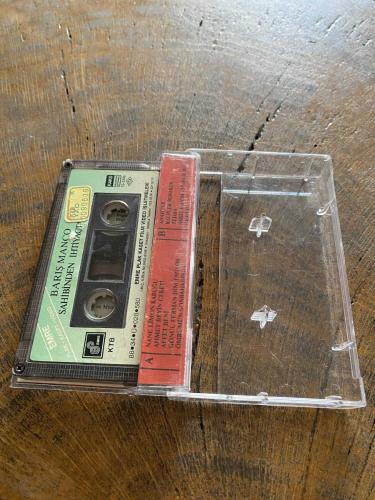 BARIŞ MANÇO - FUL AKSESUAR '88 MANÇO / SAHİBİNDEN İHTİYAÇTAN - KASET