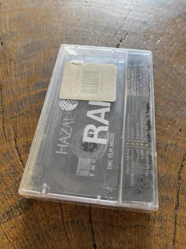 HAZAL - SÜRGÜN AŞKIMIZ - KASET (JELATİNİNDE)