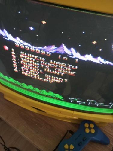 Atari Kaseti '' Super Mario , Pro Soccer , Duck Hunt , Jewel , Clay Shoot , Long Jump , Archery Vs.''