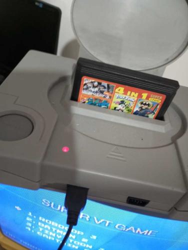 Atari Kaseti '' Robocop 3 , Captain America , Batman , Tiny Toon 4 in 1 ''