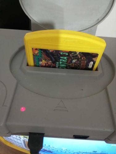 Atari Kaseti '' Robocop 3 , Captain America , Batman , Tiny Toon 4 in 1 ''