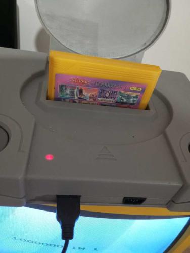 Atari Kaseti '' Super 1000000 ,Soccer , Mario , Road Fighter ,Duck Hunt ,Gun Man.''