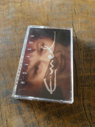 EMEL – HOVARDA – KASET