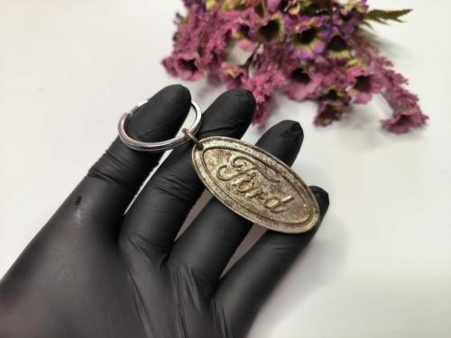 Eski Gümüş Renkli Ford Metal Anahtarlık - Eskilerden Metal Ford Anahtarlık