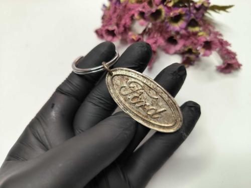 Eski Gümüş Renkli Ford Metal Anahtarlık - Eskilerden Metal Ford Anahtarlık