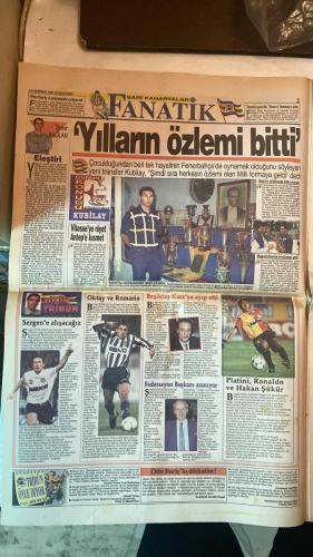 FANATİK SPOR GAZETESİ - TURKISH NEWSPAPER - DOĞUM GÜNÜ HEDİYESİ  - EKSİKSİZ TAM TAKIM GAZETE - 14 HAZİRAN 1997 CUMARTESİ - SAYI: 572 - CEM UZAN - GIANLUCA VIALLI - ADNAN SEZGİN - TOLUNAY - ŞOTA - ALPAY - OTTO BARİÇ - ALİ ŞEN - VLAOVIC - NAİM SÜLEYMANOĞLU - MUSTAFA DENİZLİ - SERGEN - RASİM KARA - GORDON MILNE - POPESCU - MEHMET SCHOLL - FARUK SÜREN - CELAL DOĞAN - OSMAN KOLSÜZ - SUAT - VEDAT - BU VATAN HEPİMİZİN - GERÇEK SPOR GAZETESİ - FANATİK - UZAN VIALLI'YE TAKTI - TOLUNAY, ŞOTA VE ALPAY DA SIRADA - FENER'İN GOLCÜSÜ VLAOVIC - BAYAN HENTBOLCULAR İSPANYA'YI FETHETTİ - AKDENİZ OYUNLARI GÖRKEMLİ AÇILIŞ - SERGEN TANIŞTI VE TATİLE ÇIKTI - MİLNE İMZALIYOR - GALATASARAY POPESCU'YA SEVDALI - ALPAY'DAN U DÖNÜŞÜ - BONSUZ TRANSFERLER - BONSUZLAR BİZİ ZORLUYOR - POPESCU UMUDU - GALATASARAY VEDAT'I ÇAĞIRDI - MEHMET'E KİRALIK FORMÜLÜ - HER MEVKİYE TRANSFER - SUAT: TESLİM OLMAK YOK - GALATASARAY - FENERBAHÇE - BEŞİKTAŞ - TRABZONSPOR - KOCAELİSPOR - ADANASPOR - ŞEKERSPOR - MAÇ: TÜRKİYE - HIRVATİSTAN