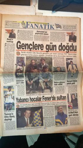 FANATİK SPOR GAZETESİ - TURKISH NEWSPAPER - DOĞUM GÜNÜ HEDİYESİ  - EKSİKSİZ TAM TAKIM GAZETE - 14 HAZİRAN 1997 CUMARTESİ - SAYI: 572 - CEM UZAN - GIANLUCA VIALLI - ADNAN SEZGİN - TOLUNAY - ŞOTA - ALPAY - OTTO BARİÇ - ALİ ŞEN - VLAOVIC - NAİM SÜLEYMANOĞLU - MUSTAFA DENİZLİ - SERGEN - RASİM KARA - GORDON MILNE - POPESCU - MEHMET SCHOLL - FARUK SÜREN - CELAL DOĞAN - OSMAN KOLSÜZ - SUAT - VEDAT - BU VATAN HEPİMİZİN - GERÇEK SPOR GAZETESİ - FANATİK - UZAN VIALLI'YE TAKTI - TOLUNAY, ŞOTA VE ALPAY DA SIRADA - FENER'İN GOLCÜSÜ VLAOVIC - BAYAN HENTBOLCULAR İSPANYA'YI FETHETTİ - AKDENİZ OYUNLARI GÖRKEMLİ AÇILIŞ - SERGEN TANIŞTI VE TATİLE ÇIKTI - MİLNE İMZALIYOR - GALATASARAY POPESCU'YA SEVDALI - ALPAY'DAN U DÖNÜŞÜ - BONSUZ TRANSFERLER - BONSUZLAR BİZİ ZORLUYOR - POPESCU UMUDU - GALATASARAY VEDAT'I ÇAĞIRDI - MEHMET'E KİRALIK FORMÜLÜ - HER MEVKİYE TRANSFER - SUAT: TESLİM OLMAK YOK - GALATASARAY - FENERBAHÇE - BEŞİKTAŞ - TRABZONSPOR - KOCAELİSPOR - ADANASPOR - ŞEKERSPOR - MAÇ: TÜRKİYE - HIRVATİSTAN