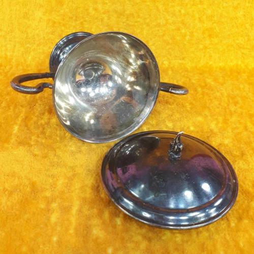 VINTAGE GÜMÜŞ KAPLAMA KAPAKLI METAL ŞEKERLİK