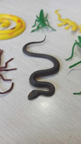 vintage merdivenaltı haşerat seti plastik 6 parça